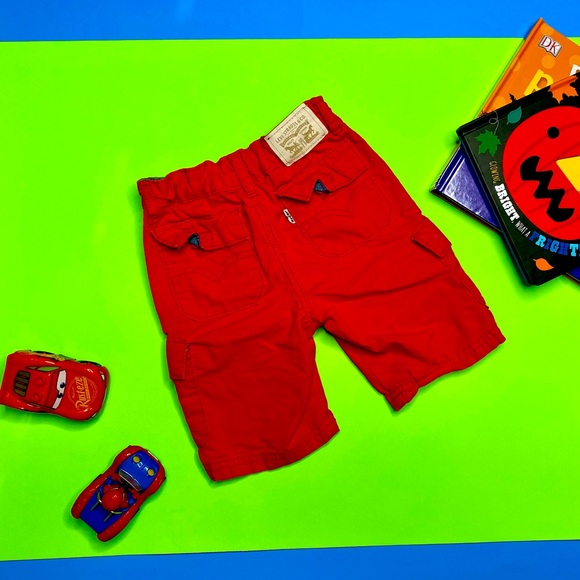 Levi’s Cargo Shorts 🩳 - Picture 1 of 6